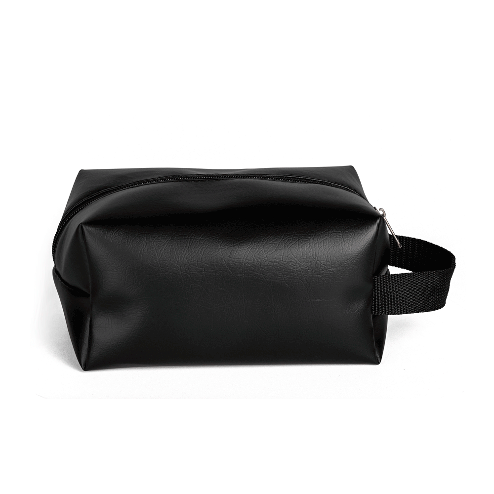 Necessaire com alça em material sintético na cor rosa.